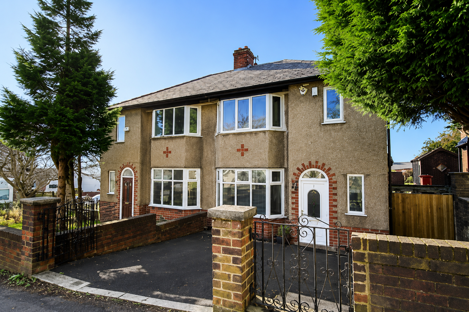 H8 3-Bed Semi-Detached exterior photo